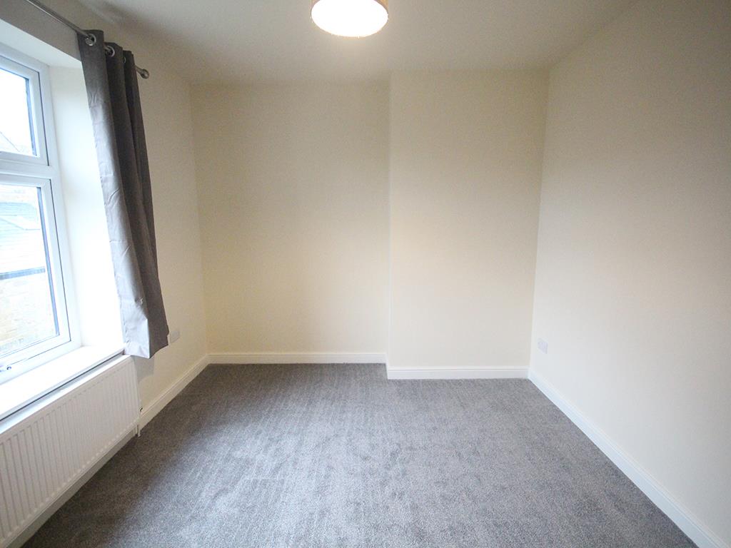 2 bedroom mid terrace house To Let in Earby - 2017-02-25 11.11.22.jpg